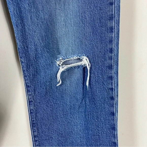 Levi's Ribcage Straight Ankle Jean Medium Wash - 29 - Picture 10 of 15